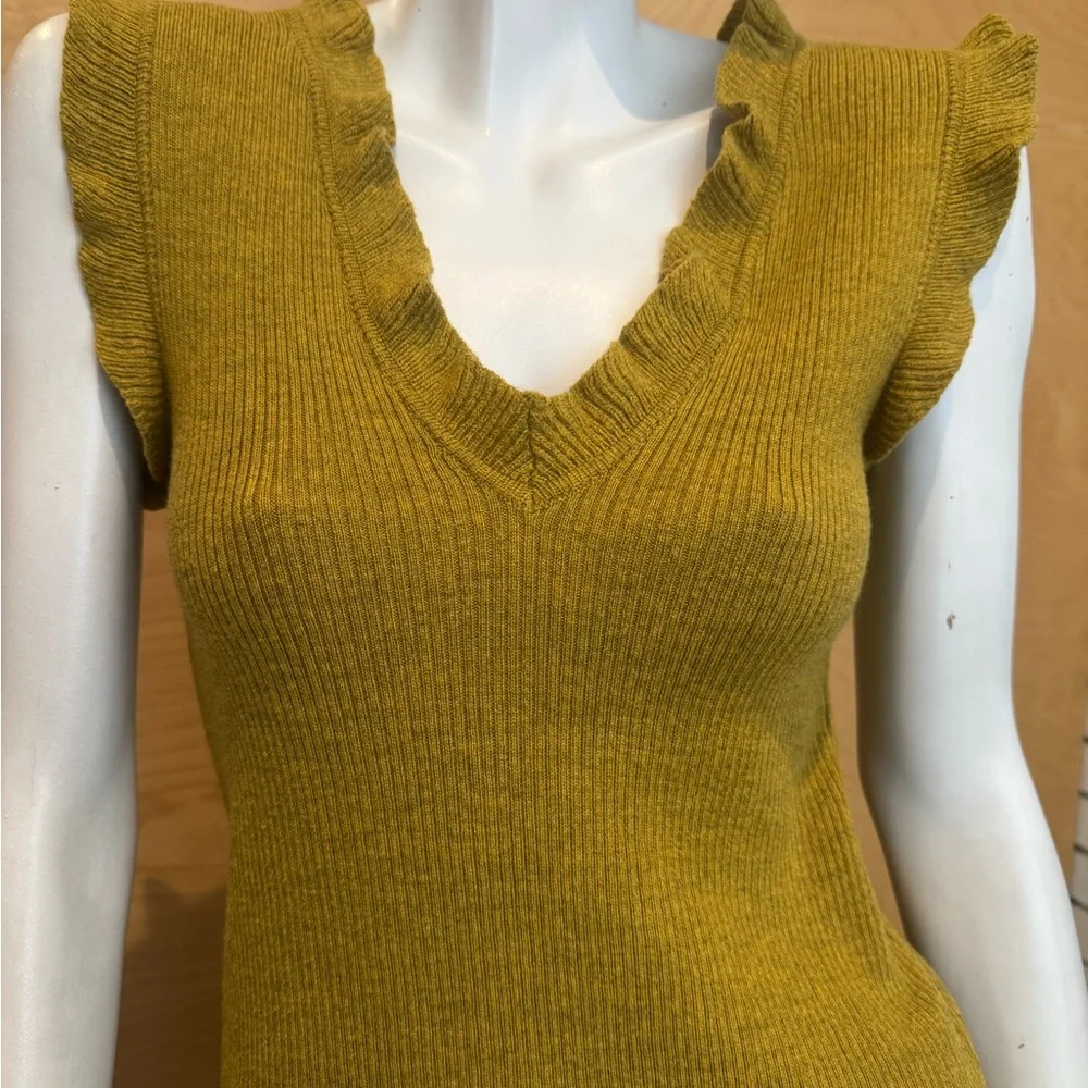 Marni Mustard Knit Top - Picture 3 of 6